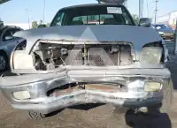 2000 Toyota TUNDRA фото