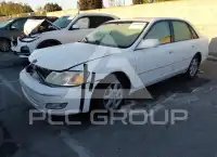 2000 Toyota AVALON фото