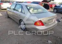 2000 Toyota AVALON photo