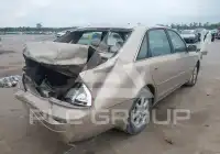 2000 Toyota AVALON фото