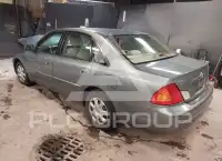 2000 Toyota AVALON photo
