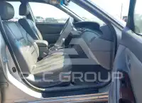 2000 Toyota AVALON photo