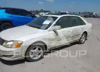 2000 Toyota AVALON фото