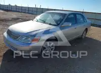 2000 Toyota AVALON photo
