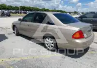 2000 Toyota AVALON фото