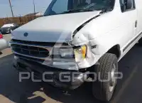 2000 Ford E-350 photo