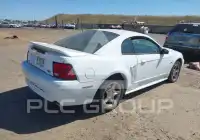 2000 Ford MUSTANG фото