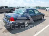 2000 Ford CROWN фото