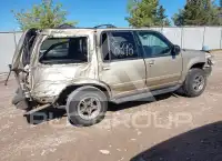 2000 Ford EXPLORER photo