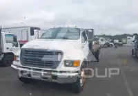 2000 Ford F-650 фото
