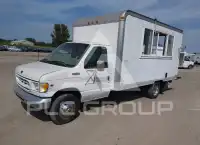 2000 Ford E-350 photo