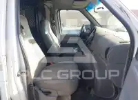 2000 Ford E-250 фото