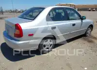 2000 Hyundai Accent фото