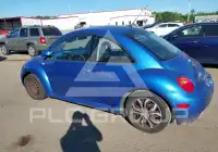 2000 Volkswagen BEETLE photo