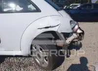 2000 Volkswagen BEETLE photo