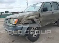 2001 Nissan XTERRA photo