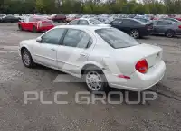 2001 Nissan MAXIMA photo