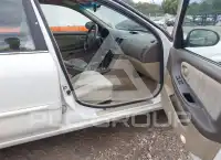 2001 Nissan MAXIMA photo