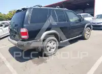2001 Nissan PATHFINDER photo