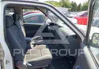 2001 Nissan FRONTIER фото