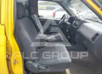 2001 Nissan FRONTIER фото