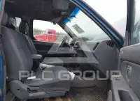 2001 Nissan FRONTIER фото