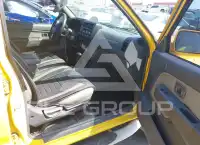 2001 Nissan FRONTIER фото