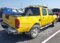 2001 Nissan FRONTIER фото