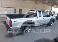 2001 Nissan FRONTIER photo