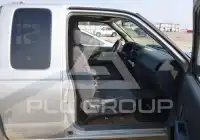 2001 Nissan FRONTIER photo