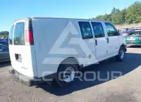 2001 Chevrolet Express photo