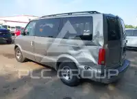 2001 Chevrolet ASTRO photo