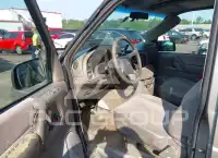 2001 Chevrolet ASTRO photo