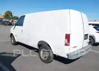2001 Chevrolet ASTRO photo