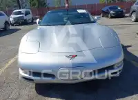 2001 Chevrolet Corvette photo