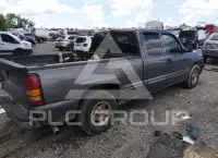 2001 Chevrolet Silverado photo