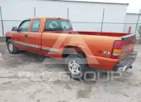 2001 Chevrolet Silverado photo