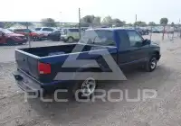 2001 Chevrolet S10 photo