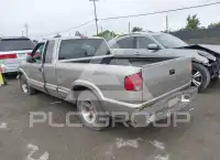 2001 Chevrolet S10 фото