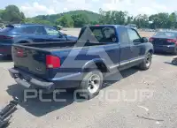 2001 Chevrolet S10 фото