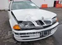 2001 BMW 325 photo