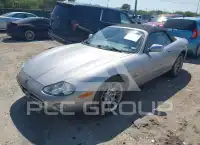 2001 Jaguar XK8 фото