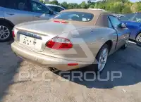 2001 Jaguar XK8 фото