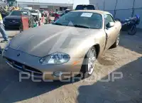 2001 Jaguar XK8 фото