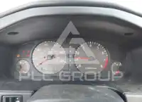 2001 Infinity G25 photo