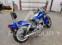 2001 Suzuki  photo