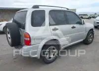 2001 Suzuki Grand Vitara photo