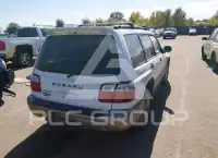 2001 Subaru Forester photo