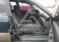 2001 Subaru Outback photo