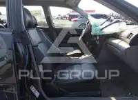 2001 Subaru Outback photo